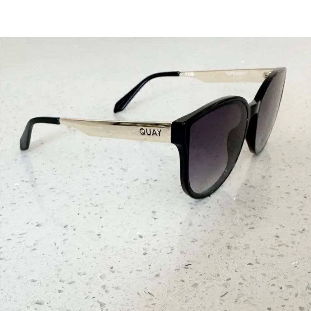 Quay Australia Date Night Round Sunglasses Black Brand New Original Packaging